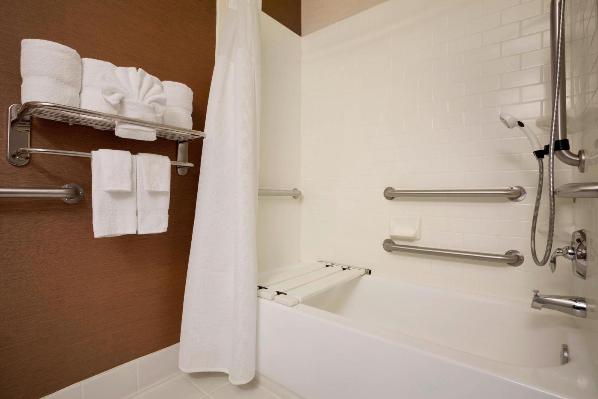 Fairfield Inn & Suites Fort Worth University Drive Екстер'єр фото
