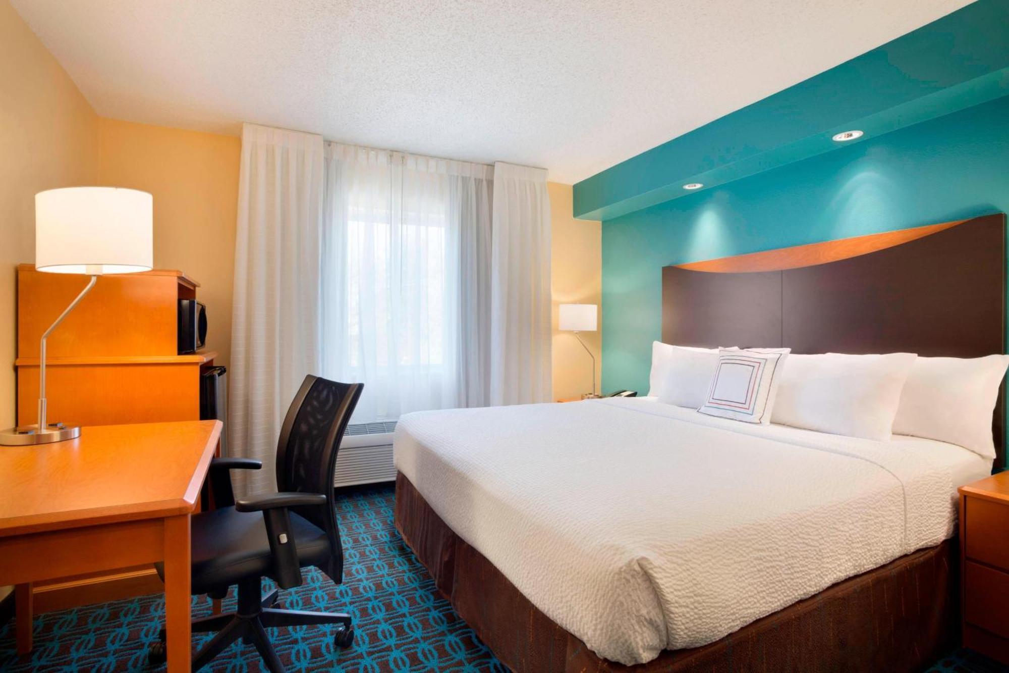 Fairfield Inn & Suites Fort Worth University Drive Екстер'єр фото