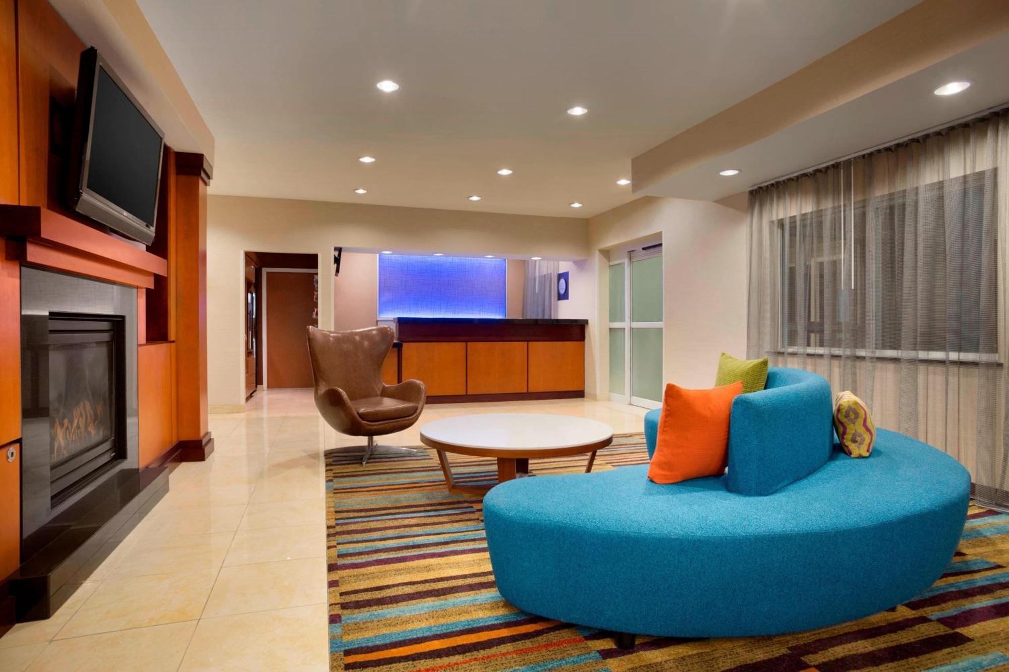 Fairfield Inn & Suites Fort Worth University Drive Екстер'єр фото
